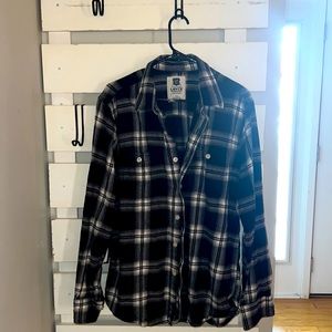 Levi’s Large Flannel - black and gray